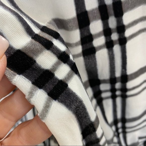 INC windowpane Faux Wrap Long Sleeve Blous… - Picture 5 of 8